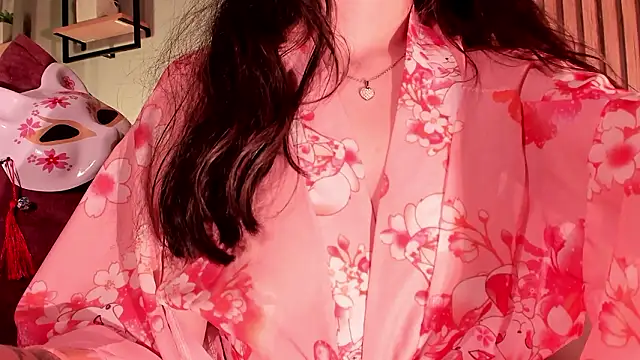 Eva Macalliter online show from 22, 2, 2026