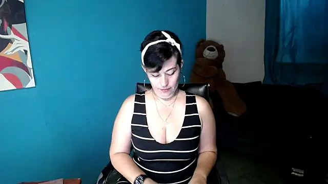 Sunny rayz  online show from 13, 7, 2026