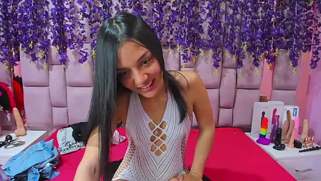 Snapshot of Bich_Anal_ chatting on 23, 12, 2024 Bich Anal online show from 23, 12, 2024