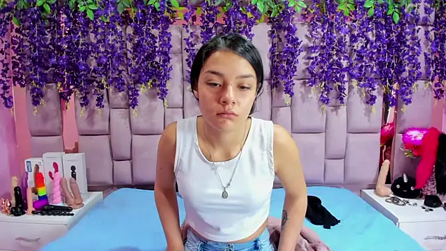 Snapshot of Bich_Anal_ chatting on 10, 1, 2025 Bich Anal online show from 10, 1, 2025