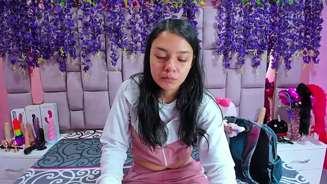 Snapshot of Bich_Anal_ chatting on 20, 2, 2025 Bich Anal online show from 20, 2, 2025