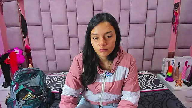 Snapshot of Bich_Anal_ chatting on 27, 2, 2025 Bich Anal online show from 27, 2, 2025