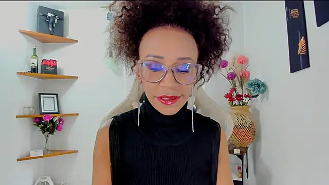 Snapshot of ScarlettMalbec chatting on 8, 1, 2025 ScarlettMalbec online show from 8, 1, 2025