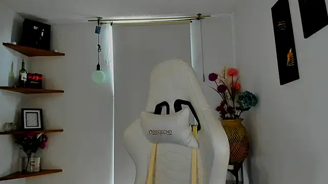 Snapshot of ScarlettMalbec chatting on 9, 1, 2025 ScarlettMalbec online show from 9, 1, 2025