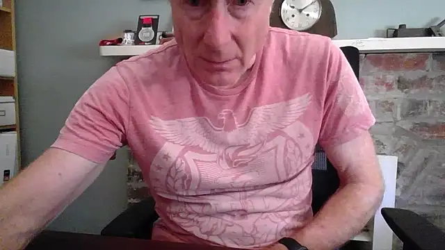 jiggy77777 online show from 4, 12, 2024