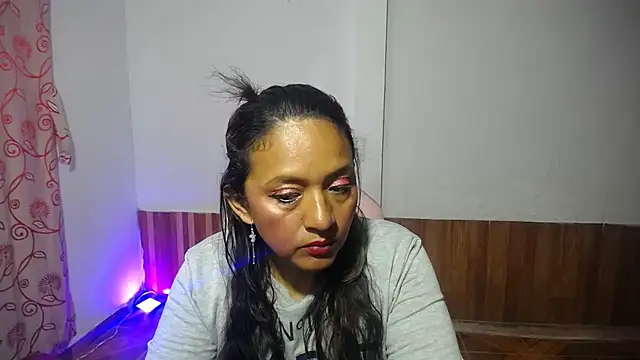 daleska ayala 1 online show from 24, 2, 2025