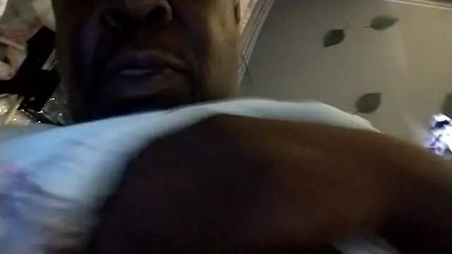 Snapshot of macnificent1fr chatting on 25, 9, 2025 macnificent1fr online show from 25, 9, 2025