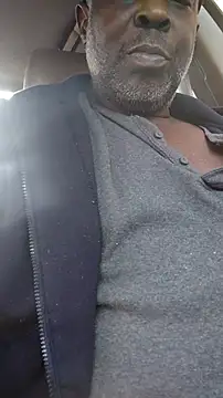 Snapshot of macnificent1fr chatting on 19, 12, 2025 macnificent1fr online show from 19, 12, 2025