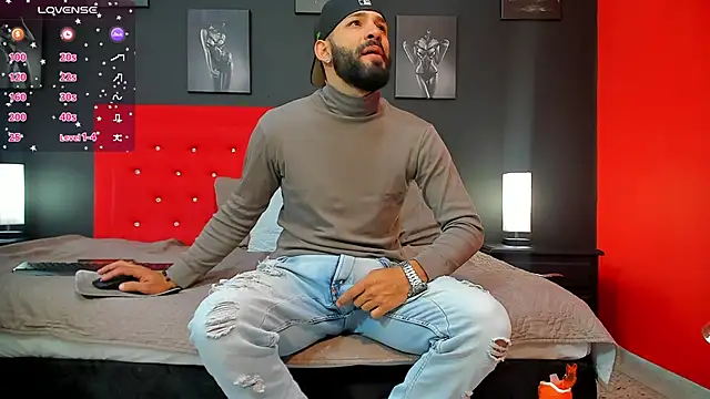 Thiagogomez online show from 9, 1, 2025