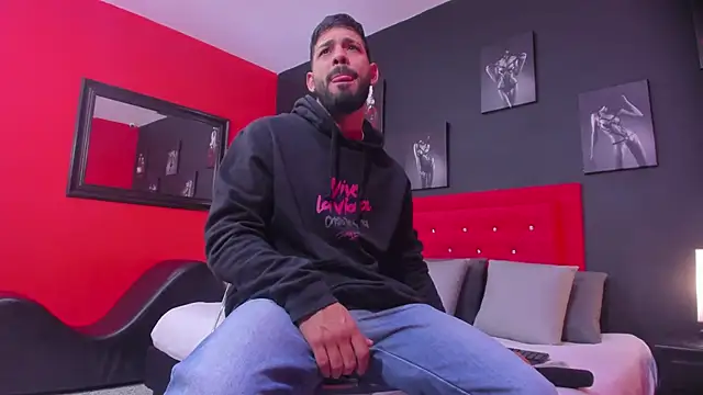 Thiagogomez online show from 17, 12, 2025