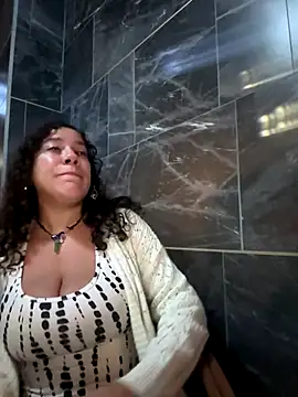 Snapshot of Bigbuttbrooklynn chatting on 27, 10, 2025 Bigbuttbrooklynn online show from 27, 10, 2025