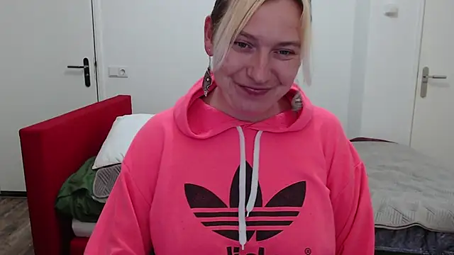 Snapshot of cumfun chatting on 9, 2, 2025 cumfun online show from 9, 2, 2025