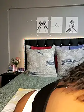 Snapshot of Toya_P chatting on 13, 2, 2025 Toya P online show from 13, 2, 2025