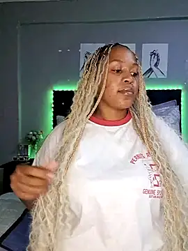 Snapshot of Toya_P chatting on 27, 2, 2025 Toya P online show from 27, 2, 2025