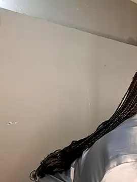 Snapshot of Toya_P chatting on 7, 10, 2025 Toya P online show from 7, 10, 2025