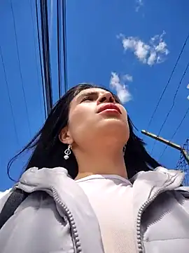 Astrid-- online show from 7, 7, 2026