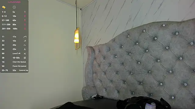 Snapshot of Alice_Laurentt chatting on 29, 5, 2026 Alice Laurentt online show from 29, 5, 2026