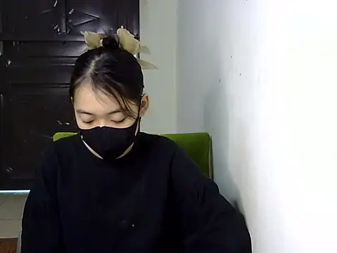 Snapshot of DA-EUN chatting on 25, 12, 2024 DA-EUN online show from 25, 12, 2024