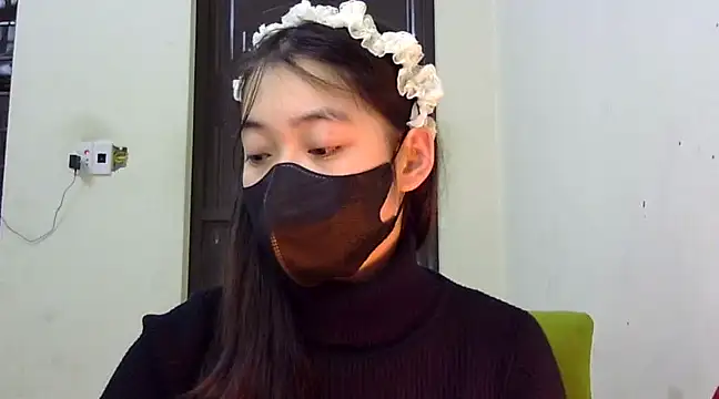 Snapshot of DA-EUN chatting on 25, 2, 2025 DA-EUN online show from 25, 2, 2025