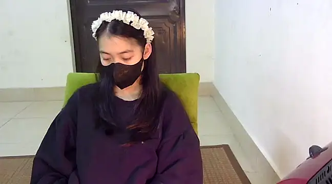 Snapshot of DA-EUN chatting on 17, 3, 2025 DA-EUN online show from 17, 3, 2025