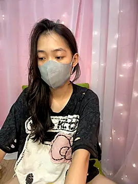 Snapshot of DA-EUN chatting on 15, 9, 2025 DA-EUN online show from 15, 9, 2025