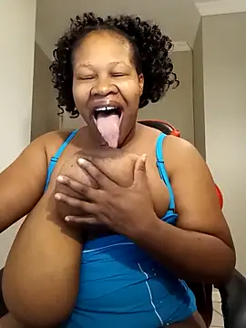 bustylisa1983 online show from 22, 2, 2025