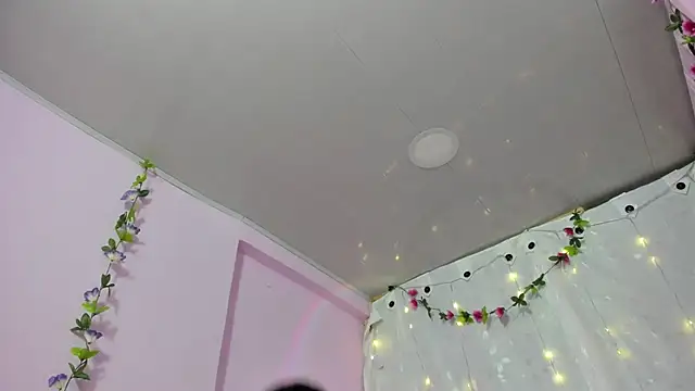 Snapshot of Samanta_roberts1 chatting on 13, 2, 2025 Samanta roberts1 online show from 13, 2, 2025