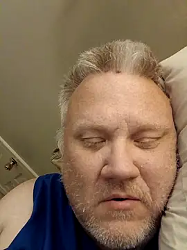 Snapshot of Jbirdb48 chatting on 14, 11, 2025 Jbirdb48 online show from 14, 11, 2025