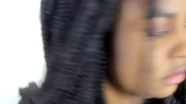 Snapshot of alison-ker3 chatting on 20, 11, 2025 alison-ker3 online show from 20, 11, 2025