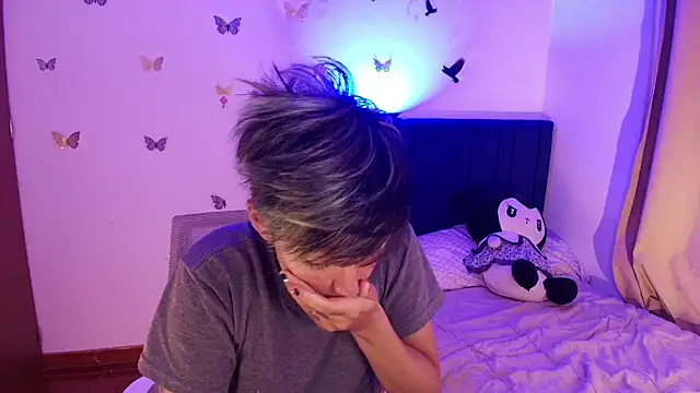 Snapshot of 9_Fernanda_9 chatting on 20, 11, 2025 9 Fernanda 9 online show from 20, 11, 2025