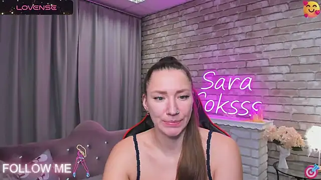 Snapshot of SarahCoksss chatting on 25, 1, 2025 SarahCoksss online show from 25, 1, 2025