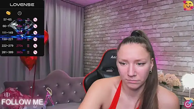 Snapshot of SarahCoksss chatting on 11, 2, 2025 SarahCoksss online show from 11, 2, 2025