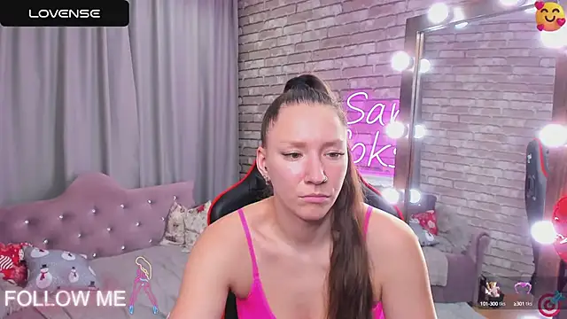 Snapshot of SarahCoksss chatting on 12, 3, 2025 SarahCoksss online show from 12, 3, 2025