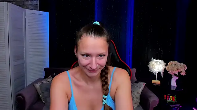 Snapshot of SarahCoksss chatting on 5, 11, 2025 SarahCoksss online show from 5, 11, 2025