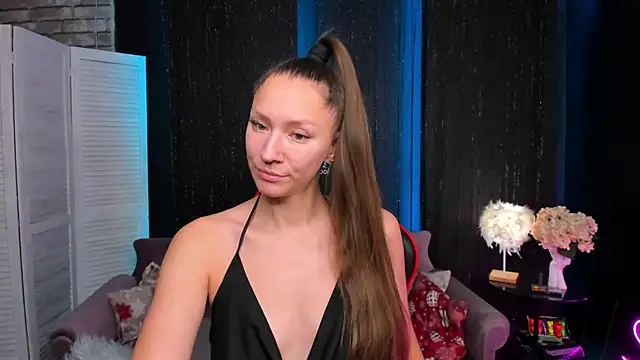 Snapshot of SarahCoksss chatting on 26, 11, 2025 SarahCoksss online show from 26, 11, 2025