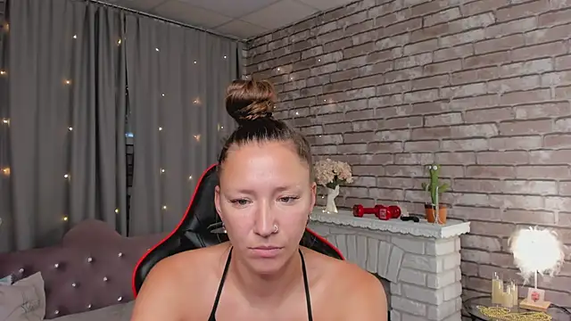 SarahCoksss online show from 5, 7, 2026