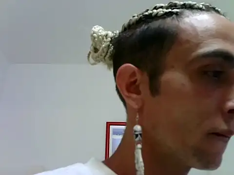 xxxlecram online show from 18, 5, 2026