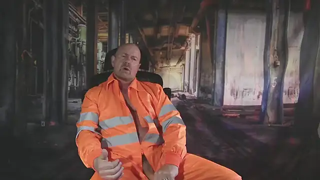 ManlyPrisonGuy online show from 5, 4, 2026