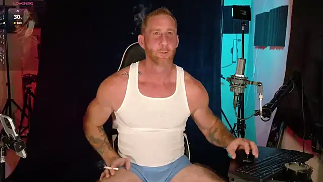 Snapshot of FiftyShadez chatting on 11, 10, 2025 FiftyShadez online show from 11, 10, 2025