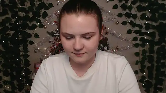 Snapshot of IxxiLiana chatting on 19, 12, 2024 IxxiLiana online show from 19, 12, 2024