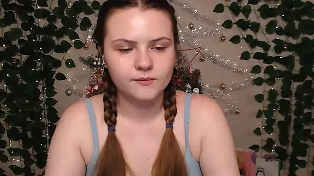 Snapshot of IxxiLiana chatting on 27, 12, 2024 IxxiLiana online show from 27, 12, 2024