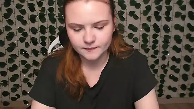 Snapshot of IxxiLiana chatting on 14, 1, 2025 IxxiLiana online show from 14, 1, 2025