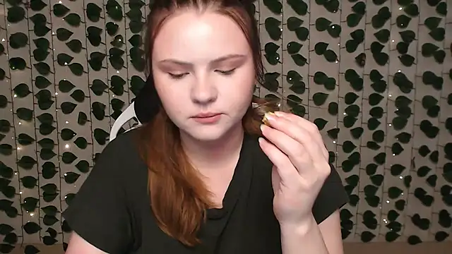 Snapshot of IxxiLiana chatting on 11, 2, 2025 IxxiLiana online show from 11, 2, 2025