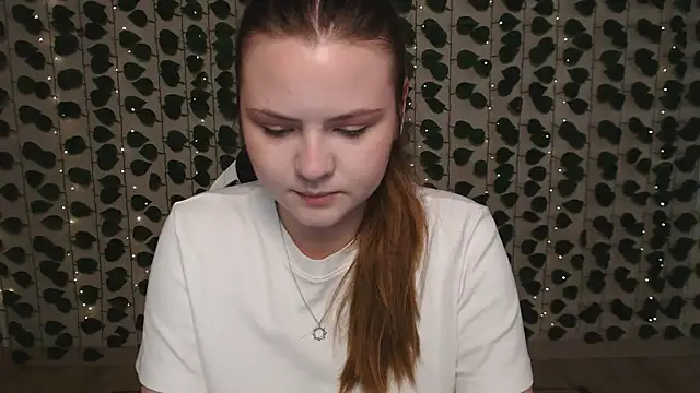Snapshot of IxxiLiana chatting on 9, 3, 2025 IxxiLiana online show from 9, 3, 2025