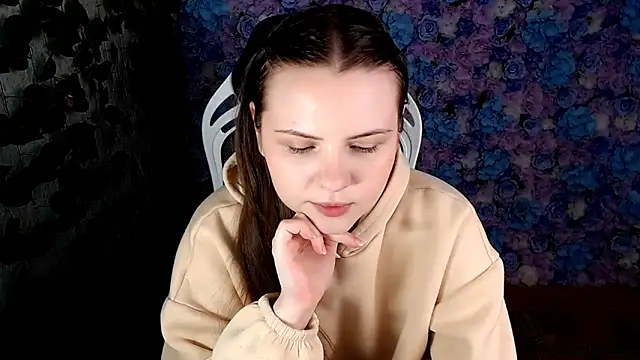 Snapshot of IxxiLiana chatting on 23, 9, 2025 IxxiLiana online show from 23, 9, 2025