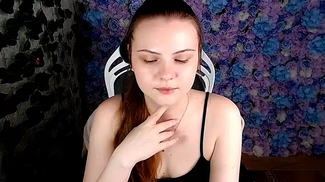 Snapshot of IxxiLiana chatting on 30, 9, 2025 IxxiLiana online show from 30, 9, 2025