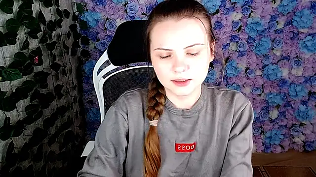 Snapshot of IxxiLiana chatting on 2, 10, 2025 IxxiLiana online show from 2, 10, 2025