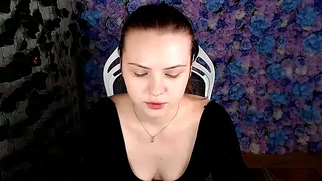 Snapshot of IxxiLiana chatting on 19, 10, 2025 IxxiLiana online show from 19, 10, 2025