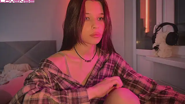 Snapshot of YourOblivion chatting on 4, 2, 2025 YourOblivion online show from 4, 2, 2025