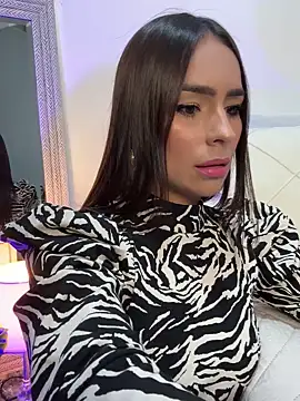 Snapshot of Mau_White chatting on 20, 3, 2025 Mau White online show from 20, 3, 2025